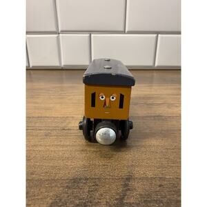 Thomas & Friends Wooden Railway Annie Train Car 2012 Y4422